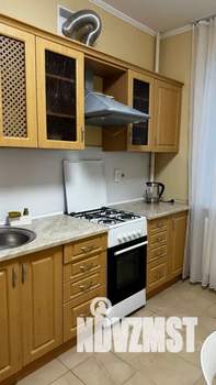 1-к квартира, посуточно, 45м2, 3/9 этаж
