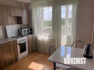 3-к квартира, посуточно, 64м2, 7/12 этаж