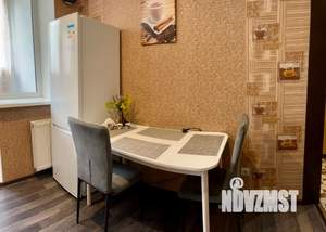 1-к квартира, посуточно, 29м2, 1/9 этаж