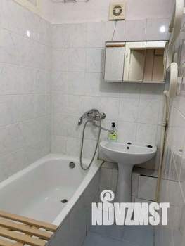 1-к квартира, посуточно, 60м2, 1/1 этаж