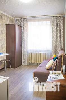 Студия квартира, посуточно, 14м2, 2/5 этаж