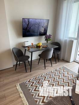 1-к квартира, посуточно, 47м2, 10/10 этаж