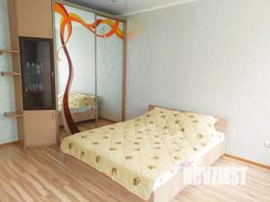 2-к квартира, посуточно, 64м2, 1/9 этаж