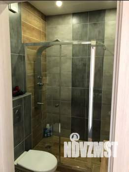 1-к квартира, посуточно, 40м2, 3/8 этаж