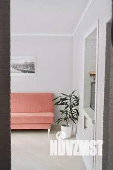 2-к квартира, посуточно, 50м2, 1/1 этаж