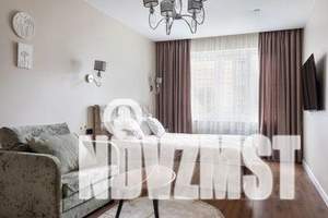 1-к квартира, посуточно, 50м2, 1/10 этаж