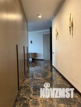 3-к квартира, посуточно, 163м2, 3/7 этаж