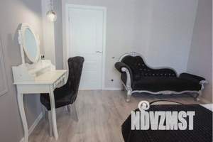 3-к квартира, посуточно, 104м2, 4/8 этаж