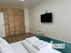 1-к квартира, посуточно, 55м2, 1/1 этаж