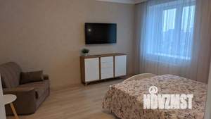 1-к квартира, посуточно, 40м2, 8/14 этаж