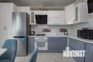 1-к квартира, посуточно, 41м2, 8/9 этаж