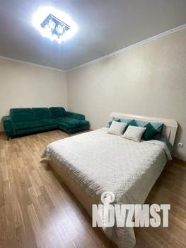 1-к квартира, посуточно, 40м2, 9/9 этаж