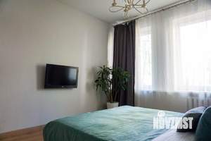 2-к квартира, посуточно, 55м2, 1/1 этаж