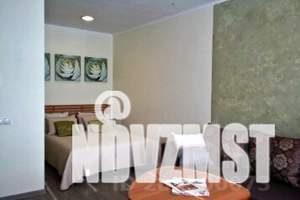 1-к квартира, посуточно, 42м2, 3/6 этаж