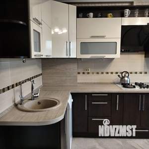2-к квартира, посуточно, 54м2, 2/9 этаж