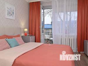 1-к квартира, посуточно, 32м2, 1/1 этаж