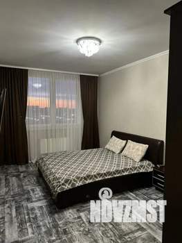 1-к квартира, посуточно, 37м2, 9/16 этаж