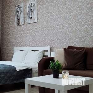 1-к квартира, посуточно, 39м2, 2/9 этаж