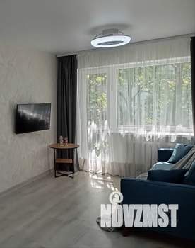 1-к квартира, посуточно, 32м2, 3/4 этаж