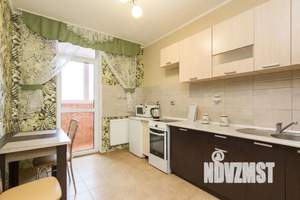 1-к квартира, посуточно, 40м2, 7/17 этаж