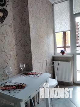 1-к квартира, посуточно, 33м2, 2/9 этаж