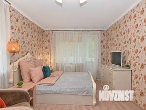 2-к квартира, посуточно, 42м2, 3/4 этаж