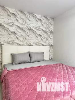 2-к квартира, посуточно, 40м2, 4/5 этаж