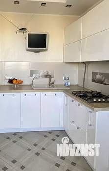 1-к квартира, посуточно, 44м2, 7/15 этаж