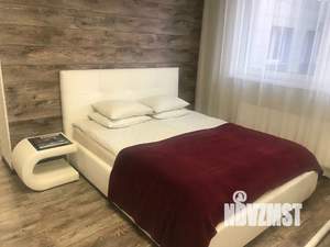 1-к квартира, посуточно, 40м2, 9/16 этаж