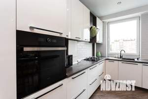 Студия квартира, посуточно, 43м2, 8/9 этаж