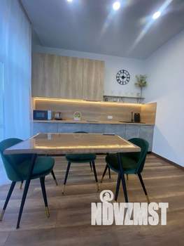 2-к квартира, посуточно, 50м2, 1/1 этаж