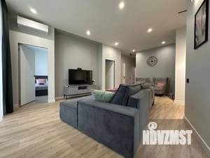 3-к квартира, посуточно, 105м2, 3/8 этаж