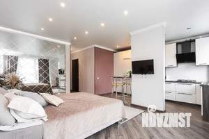 Студия квартира, посуточно, 43м2, 8/9 этаж