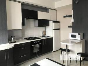 1-к квартира, посуточно, 43м2, 10/16 этаж