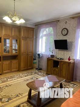 1-к квартира, посуточно, 40м2, 1/5 этаж