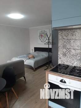 Студия квартира, посуточно, 37м2, 3/4 этаж