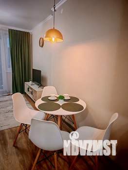 1-к квартира, посуточно, 42м2, 7/10 этаж