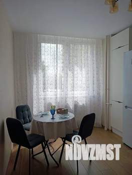 1-к квартира, посуточно, 37м2, 3/16 этаж