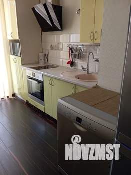 1-к квартира, посуточно, 45м2, 1/15 этаж