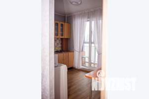 1-к квартира, посуточно, 40м2, 1/9 этаж