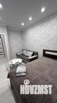 1-к квартира, посуточно, 34м2, 1/1 этаж