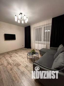 1-к квартира, посуточно, 47м2, 1/1 этаж