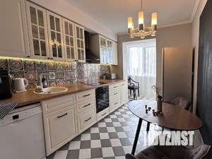 1-к квартира, посуточно, 43м2, 1/1 этаж