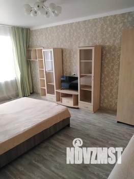 1-к квартира, посуточно, 33м2, 4/5 этаж