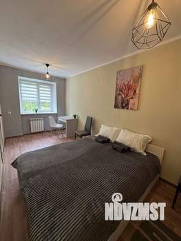 2-к квартира, посуточно, 45м2, 1/5 этаж