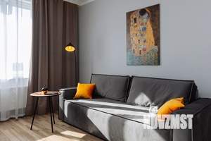 1-к квартира, посуточно, 38м2, 4/9 этаж