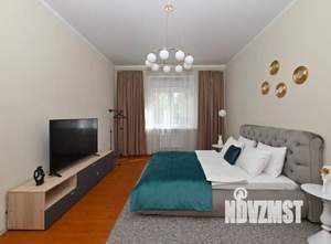 1-к квартира, посуточно, 85м2, 1/1 этаж