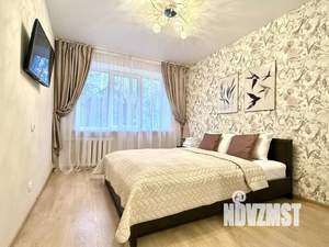 2-к квартира, посуточно, 48м2, 1/1 этаж
