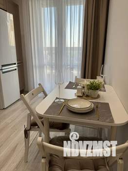 1-к квартира, посуточно, 40м2, 7/10 этаж