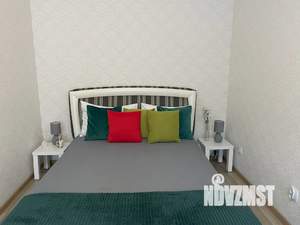 1-к квартира, посуточно, 38м2, 2/6 этаж